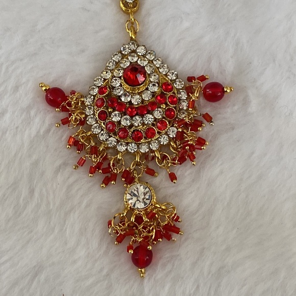 Red Beaded Tikka - Picture 3 of 3